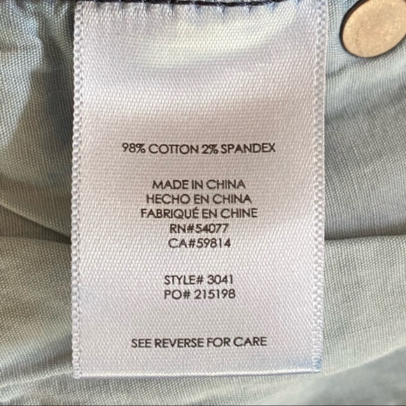 Cabi Curvy Skinny Jeans 3041 Dark Wash Denim - Picture 5 of 9